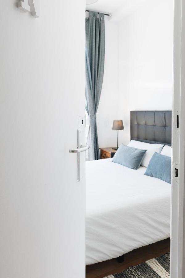 Sunny And Modern Apartment Ideal For Groups برشلونة المظهر الخارجي الصورة